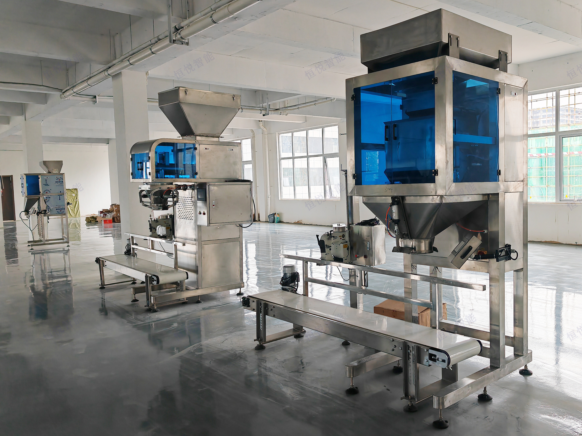 自動稱重25公斤包裝機應(yīng)用，顆粒粉末高效包裝解決方案
